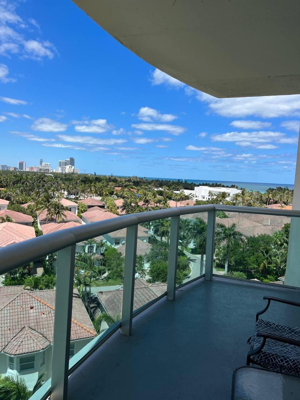 Sunny Isles Beach Spacious Apartment Eksteriør bilde